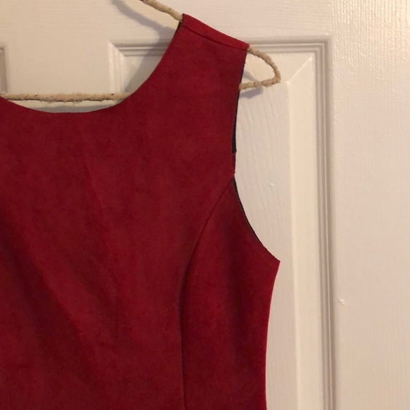 The perfect red dress for holiday work parties! - Picture 2 of 5